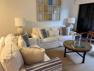 201 Crandon Blvd 120, Key Biscayne, FL 33149