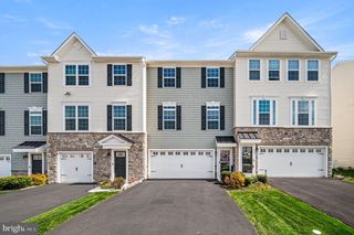 135 ARBOR BLVD, Perkasie, PA 18944