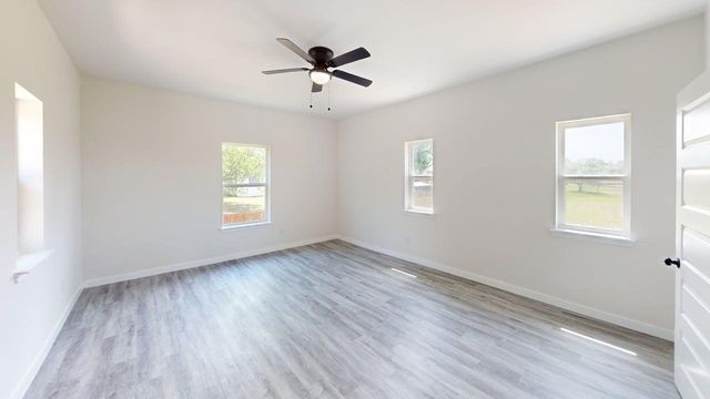 6702 S Lancaster Road, Dallas, TX 75241