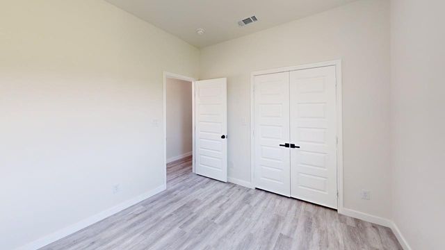 6702 S Lancaster Road, Dallas, TX 75241