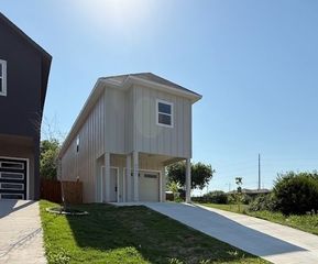 6702 S Lancaster Road, Dallas, TX 75241