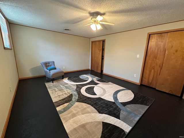 108 Harrison Drive, Vincennes, IN 47591