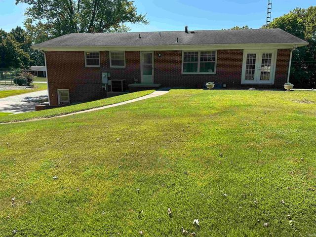 108 Harrison Drive, Vincennes, IN 47591