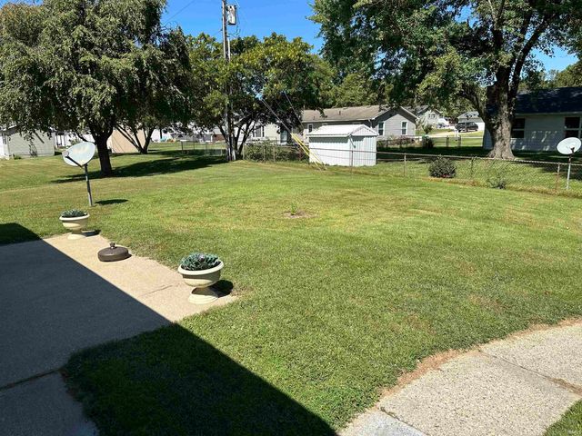 108 Harrison Drive, Vincennes, IN 47591