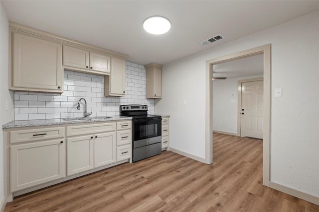 168 San Pedro Street, Bellmead, TX 76705