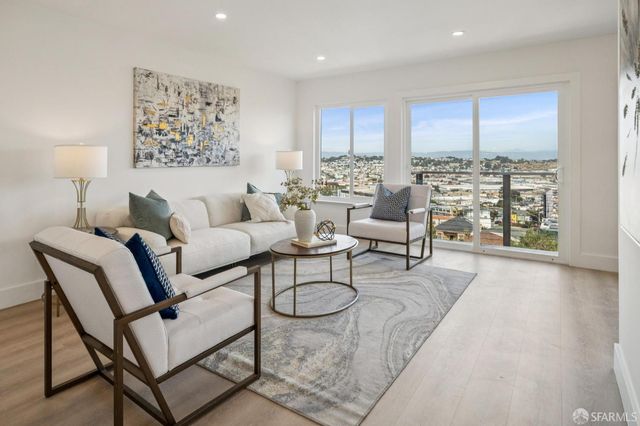 965 Brussels Street, San Francisco, CA 94134