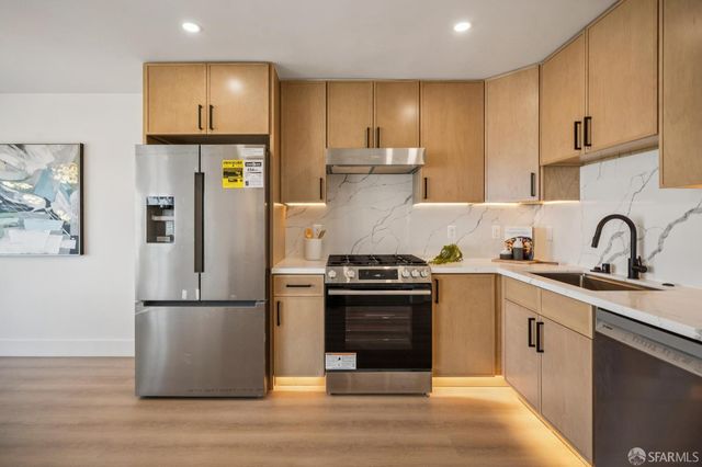 965 Brussels Street, San Francisco, CA 94134