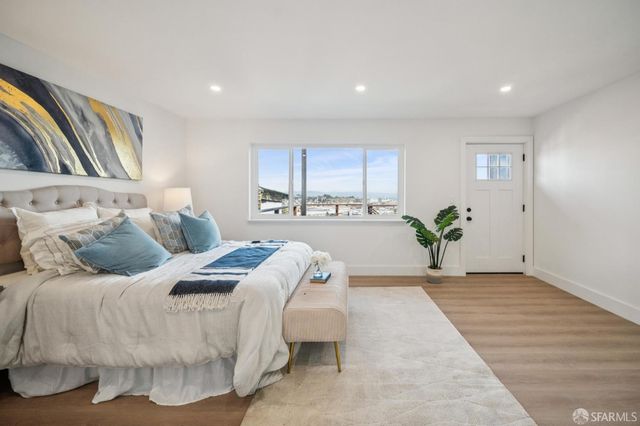 965 Brussels Street, San Francisco, CA 94134
