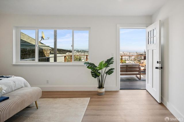 965 Brussels Street, San Francisco, CA 94134
