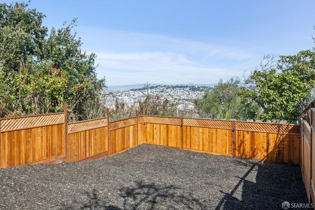 965 Brussels Street, San Francisco, CA 94134