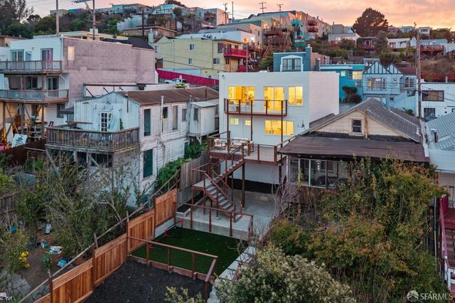 965 Brussels Street, San Francisco, CA 94134