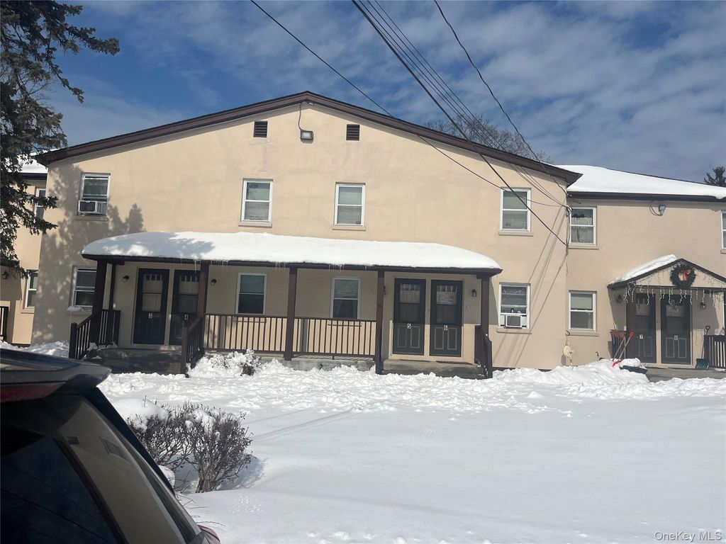 134 Sgt. Amory Drive 5, Pearl River, NY 10965