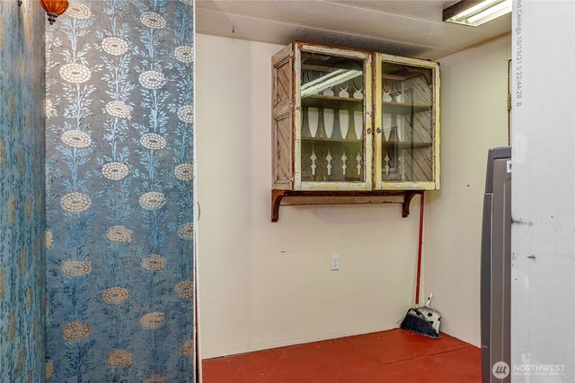 2055 Victoria Avenue, Port Townsend, WA 98368