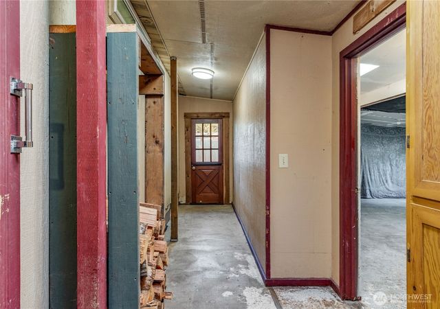 2055 Victoria Avenue, Port Townsend, WA 98368