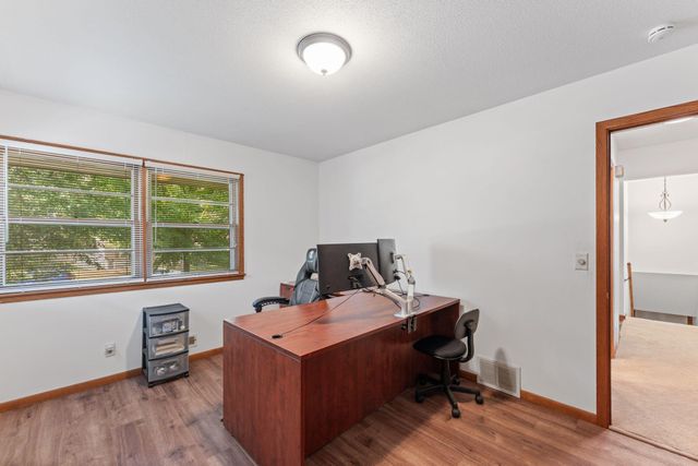 4633 4th Street NE, Columbia Heights, MN 55421