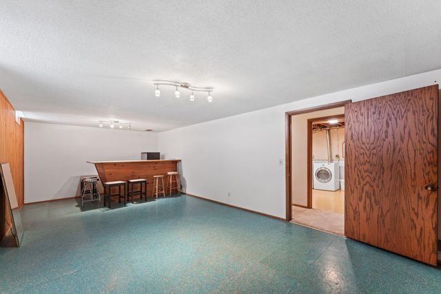 4633 4th Street NE, Columbia Heights, MN 55421