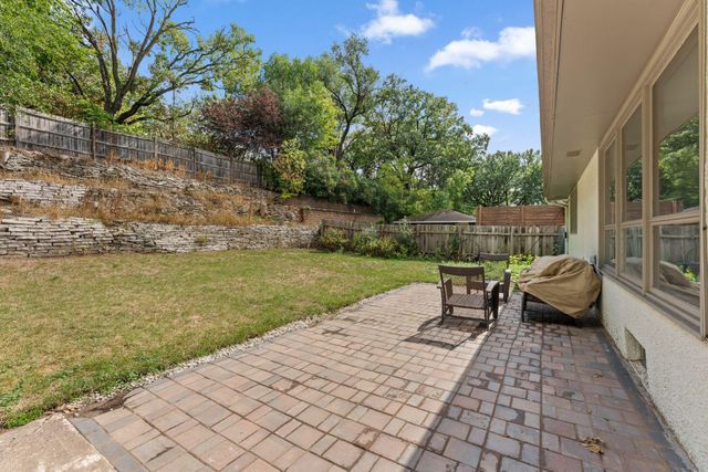 4633 4th Street NE, Columbia Heights, MN 55421