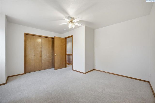 2460 Westmoreland Dr, Richland, WA 99354