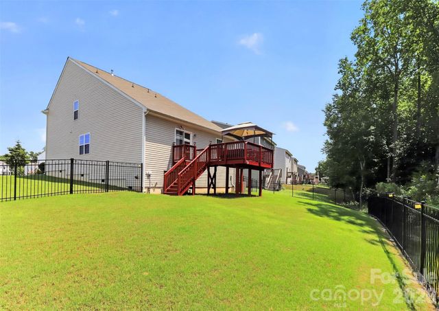1051 Ava Trail Lane, Clover, SC 29710
