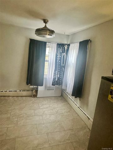 1134 S Everett Street, Valley Stream, NY 11580