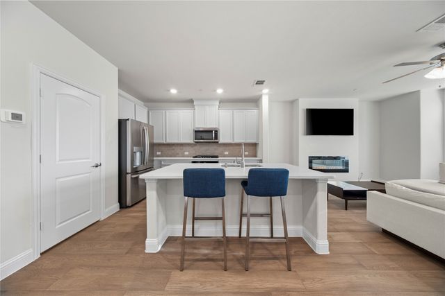 7849 Sunset Boulevard, Rowlett, TX 75088