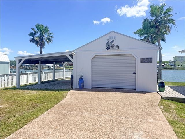 235 Ridge Harbor, Rockport, TX 78382