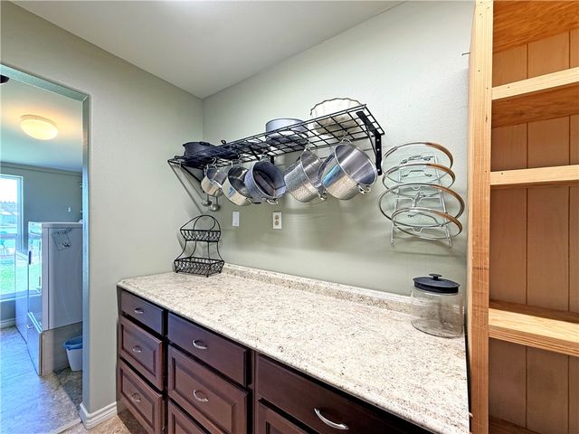 235 Ridge Harbor, Rockport, TX 78382