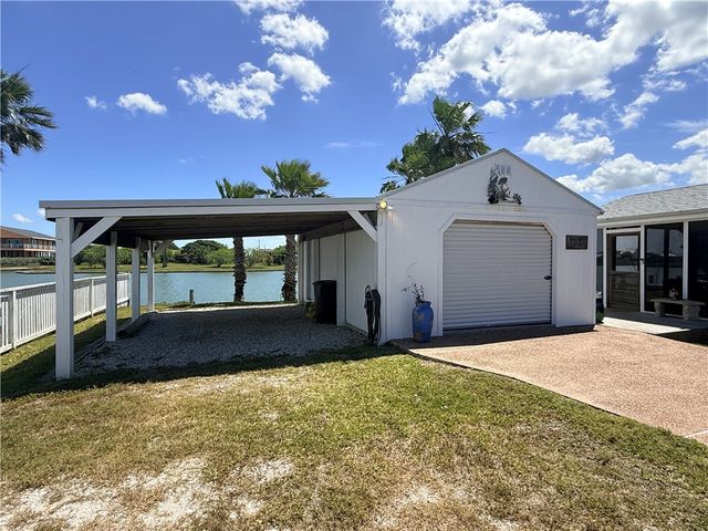 235 Ridge Harbor, Rockport, TX 78382