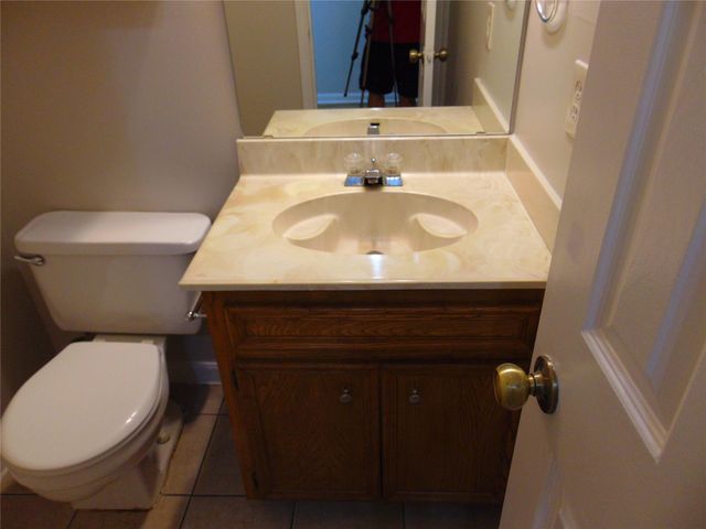 2508 Enfield RD 8, Austin, TX 78703