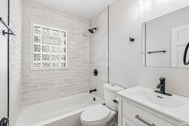 55655 Kraus Road, Osceola, IN 46561