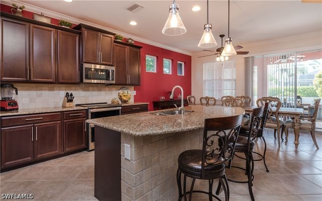 168 Destiny CIR, Cape Coral, FL 33990