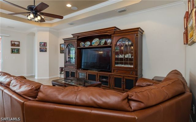 168 Destiny CIR, Cape Coral, FL 33990