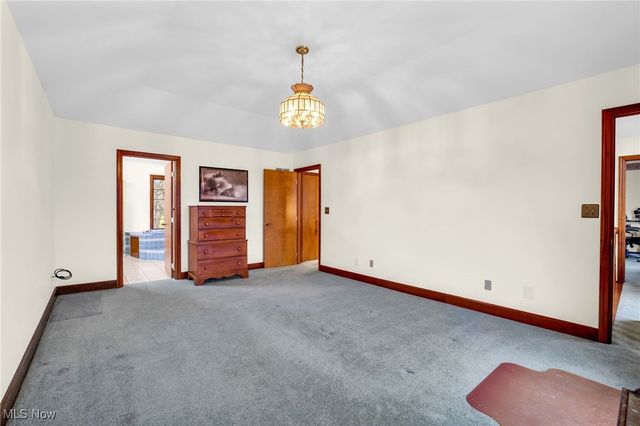 100 Merlot Court, Doylestown, OH 44230