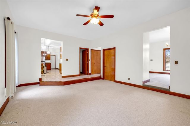 100 Merlot Court, Doylestown, OH 44230