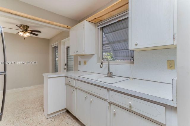 2215 Jackson St 3, Hollywood, FL 33020