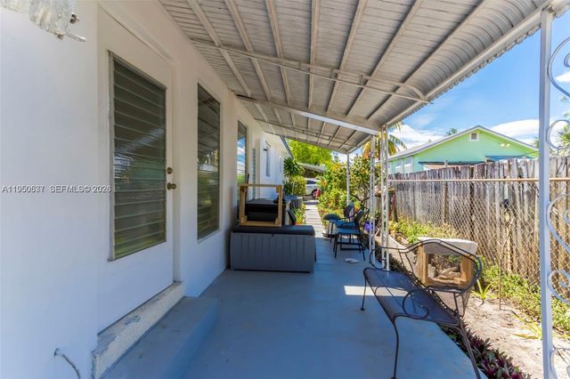 2215 Jackson St 3, Hollywood, FL 33020