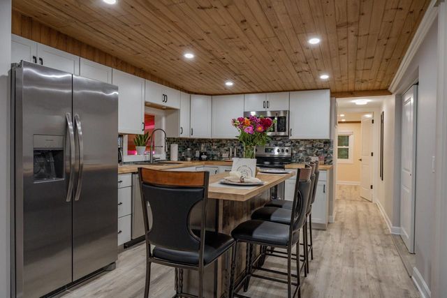 2116 Leona Street, Friendship, WI 53934