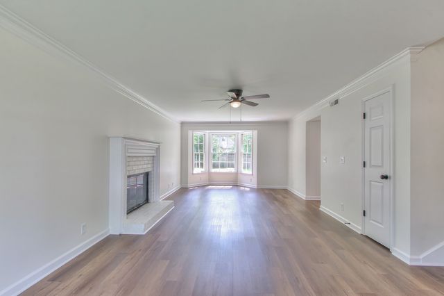 521 Maplegrove Dr, Franklin, TN 37064