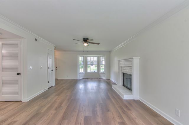 521 Maplegrove Dr, Franklin, TN 37064