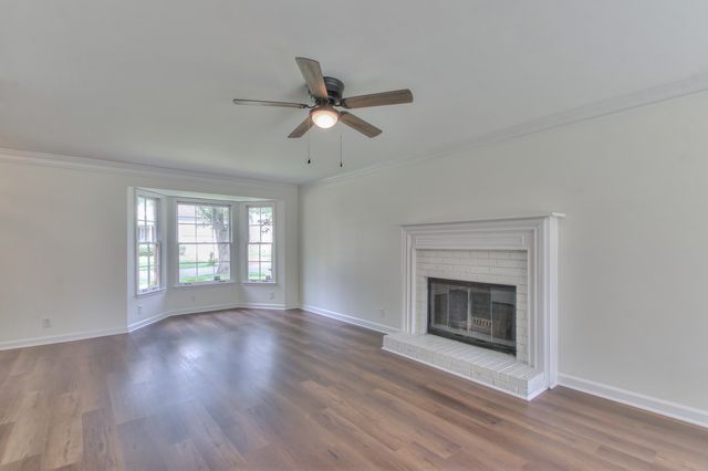 521 Maplegrove Dr, Franklin, TN 37064