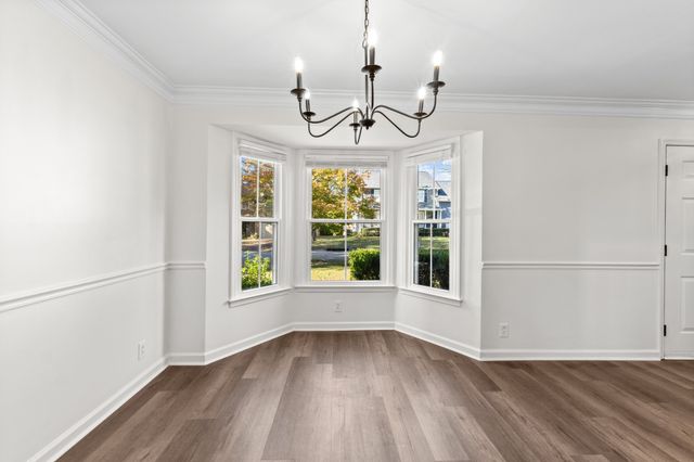 521 Maplegrove Dr, Franklin, TN 37064