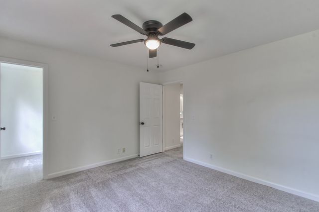 521 Maplegrove Dr, Franklin, TN 37064