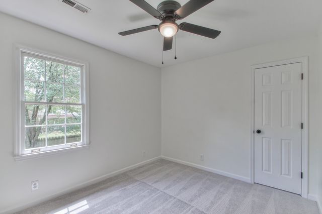 521 Maplegrove Dr, Franklin, TN 37064