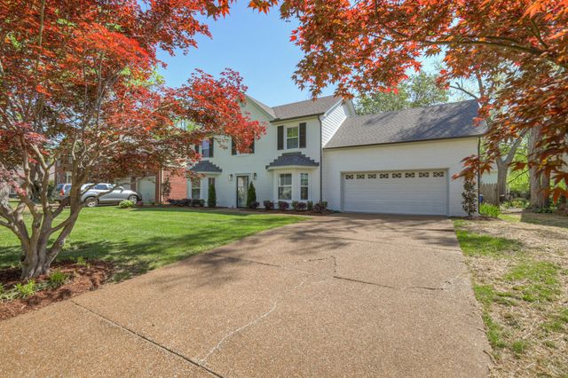 521 Maplegrove Dr, Franklin, TN 37064