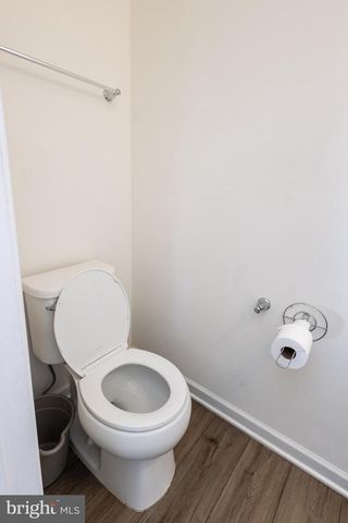 12 ORCHARD GREEN DR, Charles Town, WV 25414