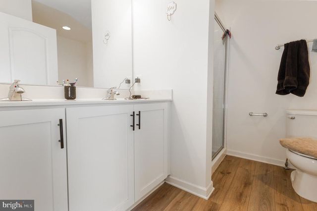 12 ORCHARD GREEN DR, Charles Town, WV 25414