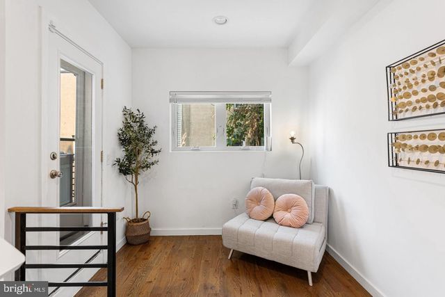 867 N OPAL ST, Philadelphia, PA 19130