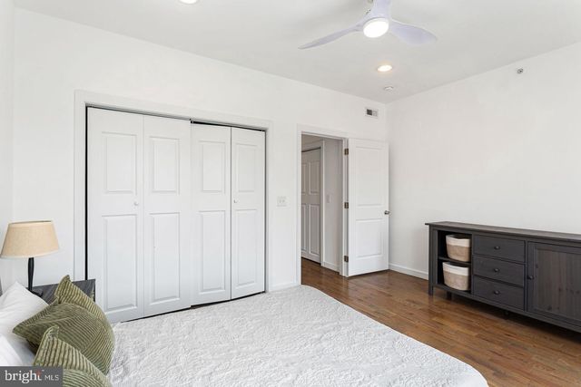 867 N OPAL ST, Philadelphia, PA 19130