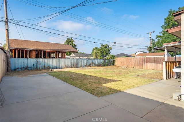 16734 E Devanah, Covina, CA 91722