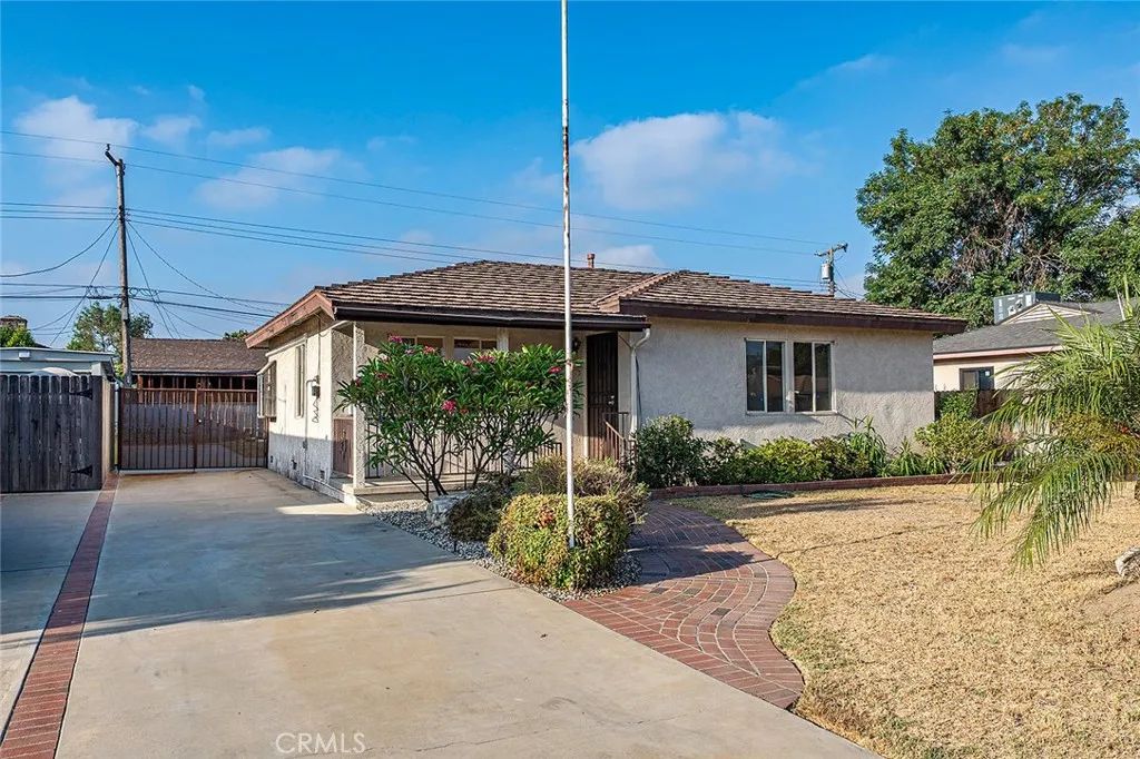 16734 E Devanah, Covina, CA 91722